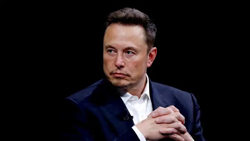 Musk'ın Geleceği Şekillendiren Açıklaması: Robotlar Cerrahları Geçecek mi?