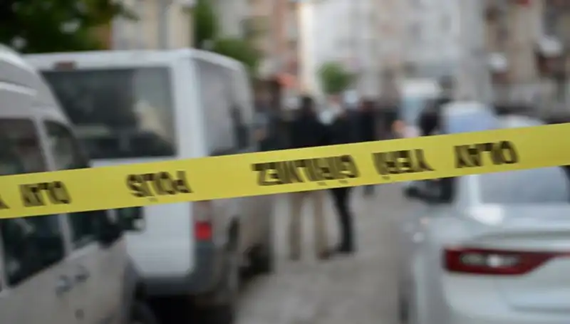 İstanbul'da Şok Eden Cinayet: Başından Vurulmuş Olarak Bulunan Genç Adamın Notu Ortaya Çıktı